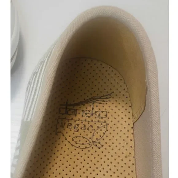 Tan Vegan Dansko Clog sz 38 - Picture 8 of 8
